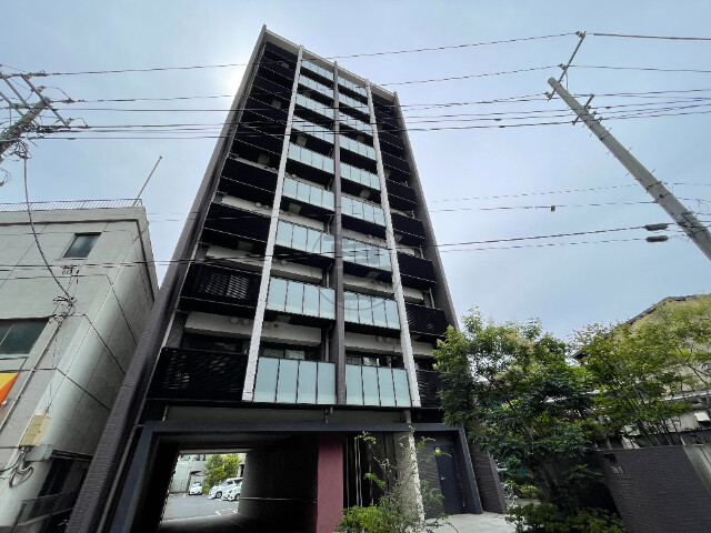 大田区東糀谷のマンションの建物外観
