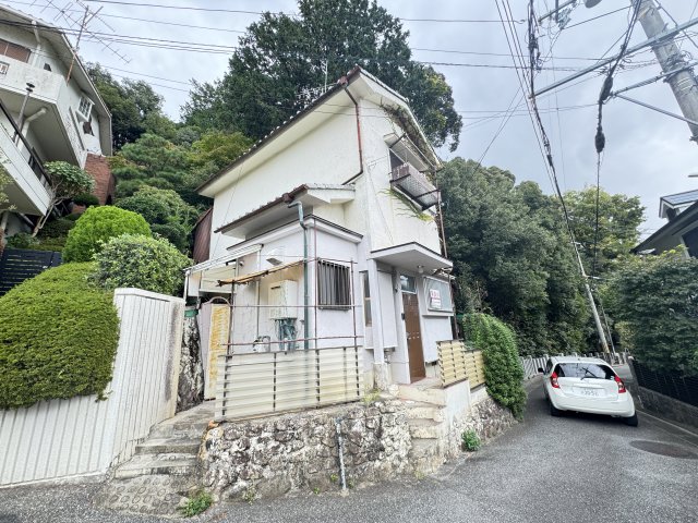 宝塚市山本西のその他の建物外観