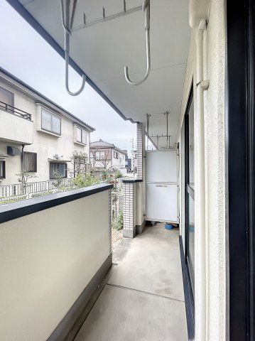 【狭山市入間川のマンションのバルコニー】