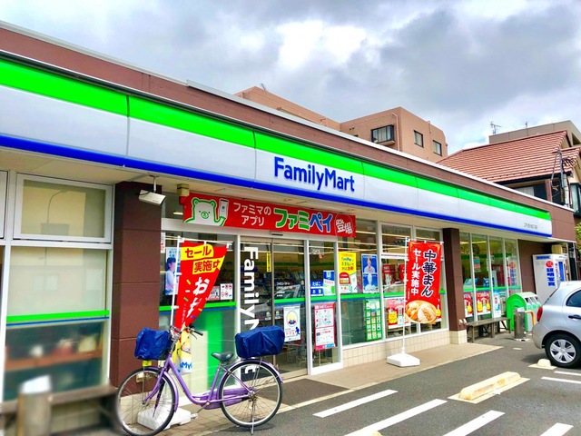 【西小岩のコンビニ】