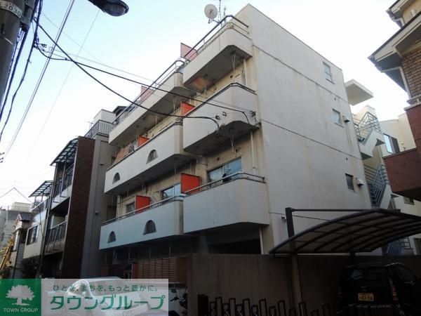 北区田端新町のマンションの建物外観