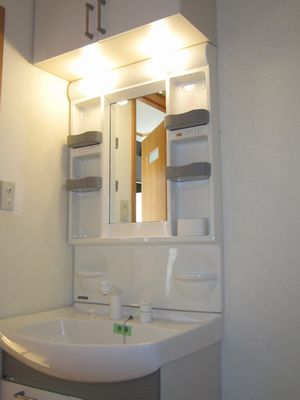 洗面設備　洗面化粧台