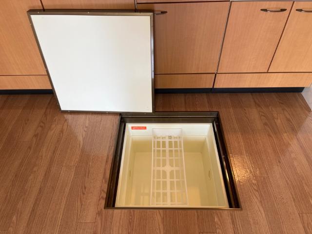 その他　床下収納