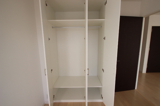 収納　※別部屋の写真です
