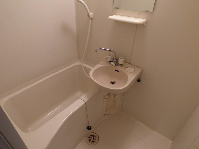 バス・シャワールーム　浴室