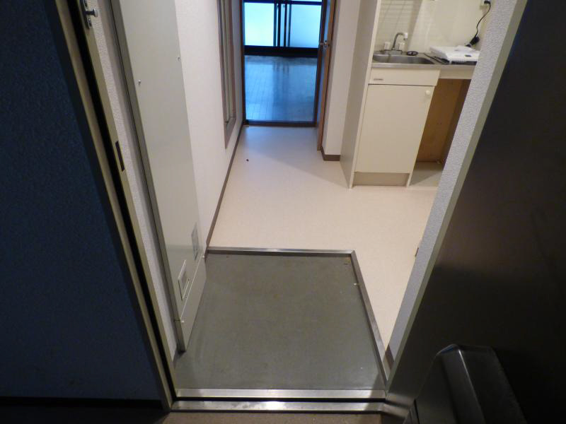 玄関　玄関踏込