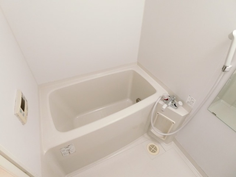 バス・シャワールーム　図面と現状に相違がある場合には現状を優先