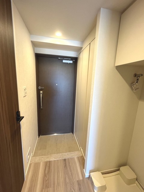 玄関　※写真は同タイプ住戸です。