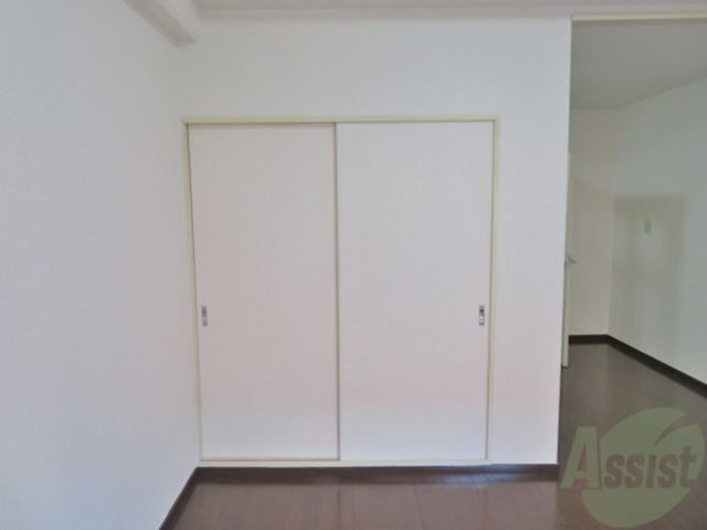 収納　クローゼットがありました。お洋服や荷物はここへ