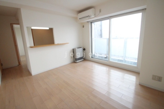 居室・リビング　同号室タイプ写真