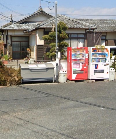 その他　ゴミステーション、自動販売機あり