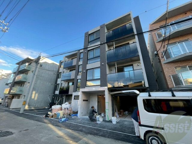 建物外観　札幌市中央区南四条西「ＫＫルミナス」