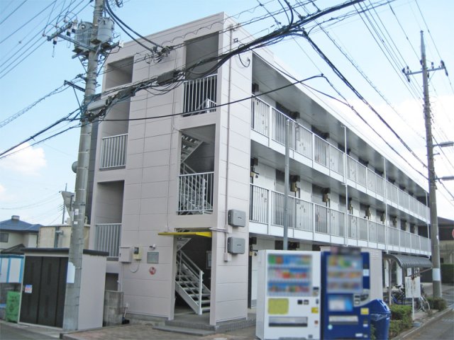 建物外観　落ち着いた雰囲気の外観です