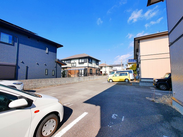 駐車場　カースペースがあります