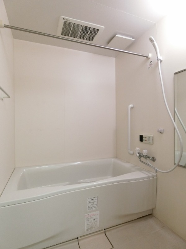 バス・シャワールーム　図面と現状に相違がある場合には現状を優先