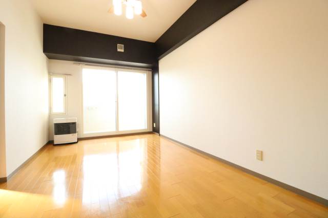 居室・リビング　オシャレな内装のリビングです♪