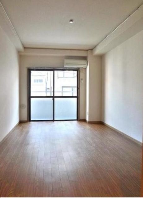 居室・リビング　居室※反転タイプ