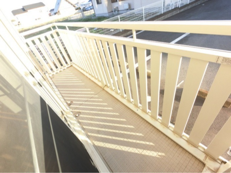 バルコニー　図面と現状に相違がある場合には現状を優先