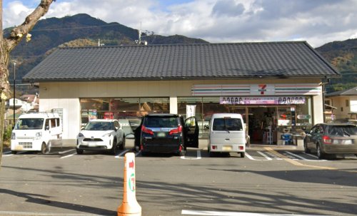 コンビニ　セブンイレブン 京都白川通上高野店（コンビニ）まで1997m