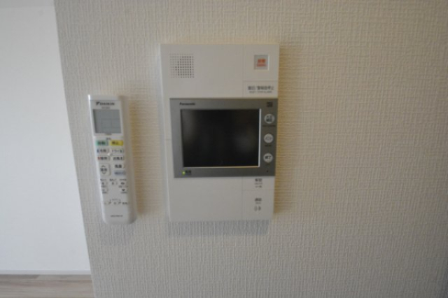 セキュリティ　カメラ付インターホン