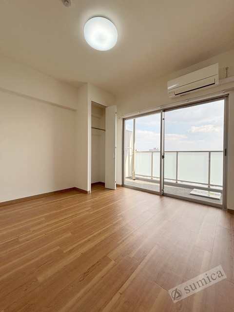 バルコニー　落ち着いたお部屋で最高の睡眠を＾＾