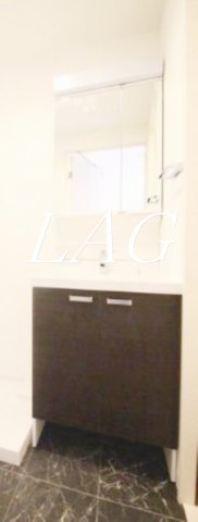 洗面設備　洗面台です。