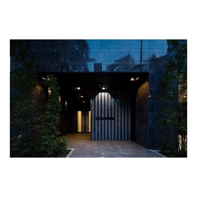 エントランス　建物の内部です