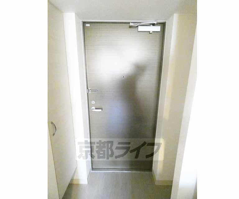 その他設備　しっかりとしたドア。