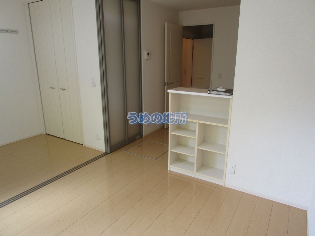 居室・リビング　IMG_2956　ロゴ圧縮済