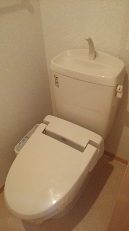 トイレ　図面と現状に相違がある場合には現状を優先