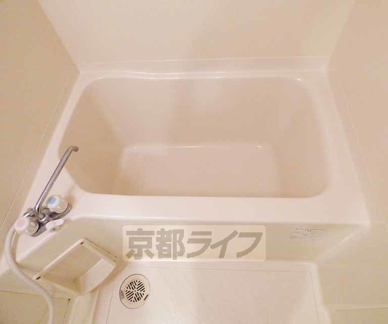 バス・シャワールーム　広いお風呂です。