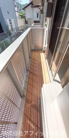 バルコニー　東向き