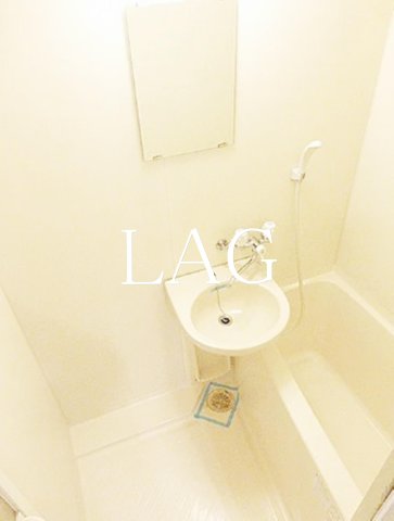 バス・シャワールーム　お風呂です。