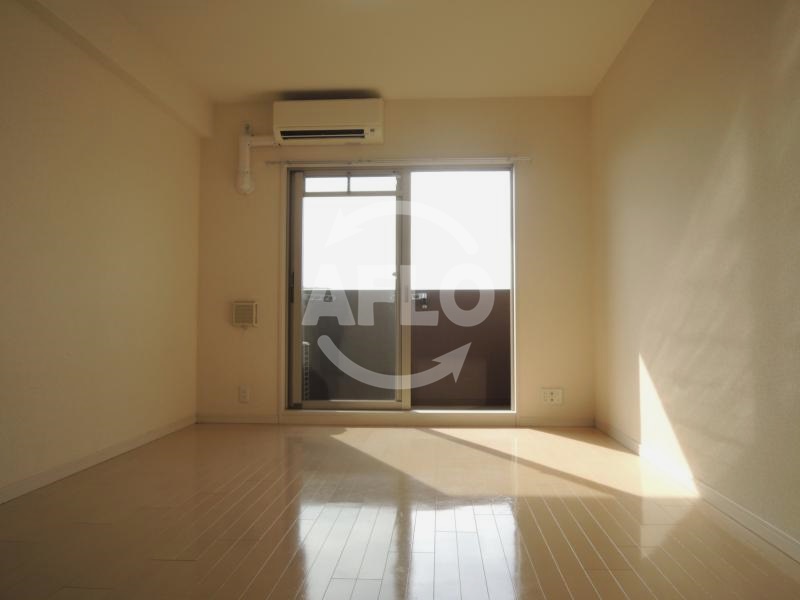 居室・リビング　クレアートクラウン天王寺　リビング