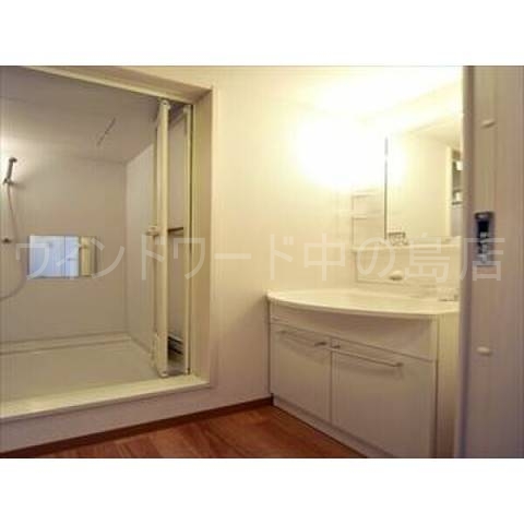 洗面設備　詳細は、ウィンドワード中の島店までご相談下さい。