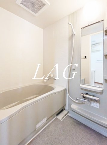 バス・シャワールーム　お風呂です。