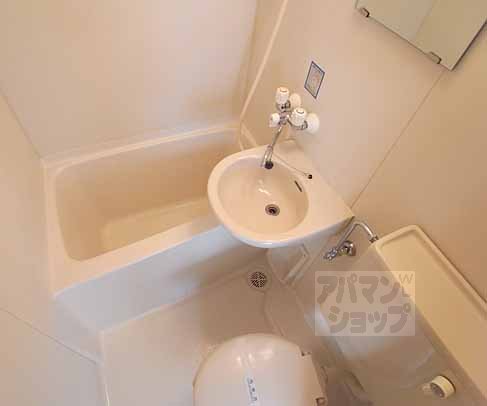 バス・シャワールーム　ユニットバスです。