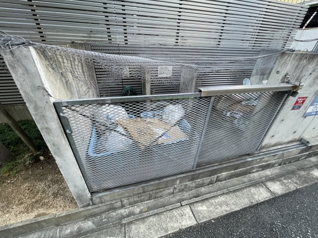 その他共有部分　ベルニーニ南森町　敷地内ゴミ置き場
