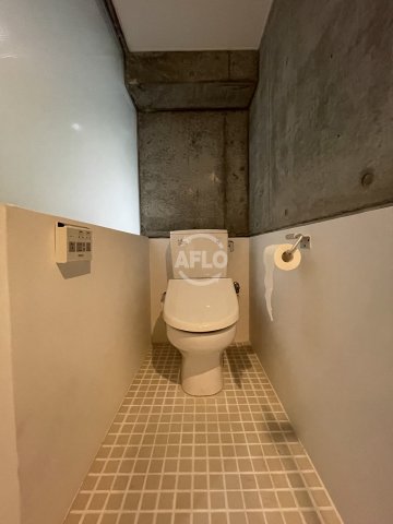 トイレ　ベルニーニ南森町　トイレ