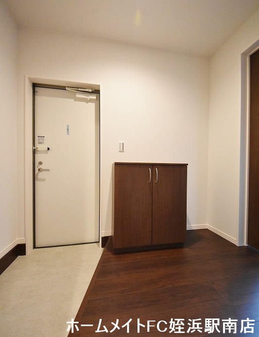 玄関　★玄関回りも広々スッキリ！★参考写真