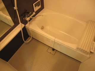 バス・シャワールーム　お風呂もゆったりです