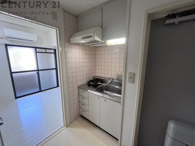 キッチン　シンプルでコンパクトなキッチンです！