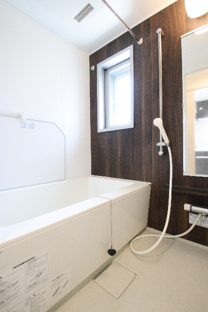 バス・シャワールーム　※別室の参考写真の為、現況優先です。