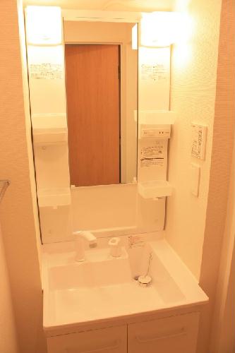 洗面設備　独立洗面台です。