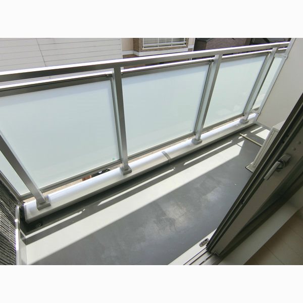 バルコニー　同型タイプの為、現状を優先致します。