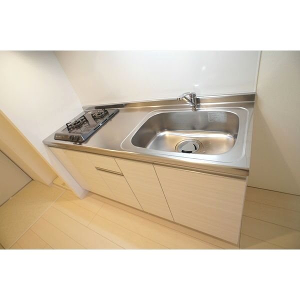 キッチン　同型タイプの為、現状を優先致します。