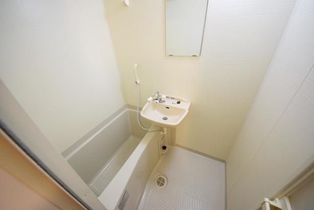 バス・シャワールーム　★お問い合わせはタウンハウジング町田店まで★