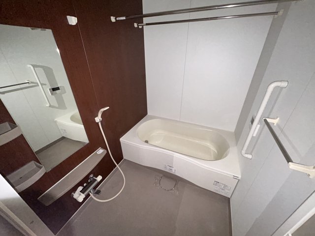 バス・シャワールーム　※別号室の参考写真です。