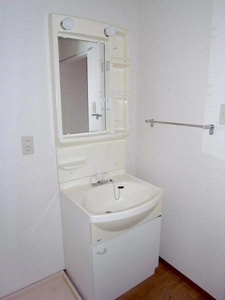 洗面設備　洗面所