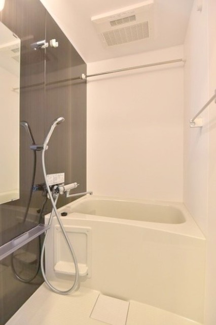 バス・シャワールーム　別部屋参考写真